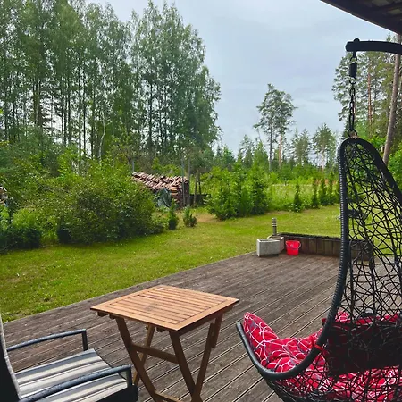 Cozy House In Viitna